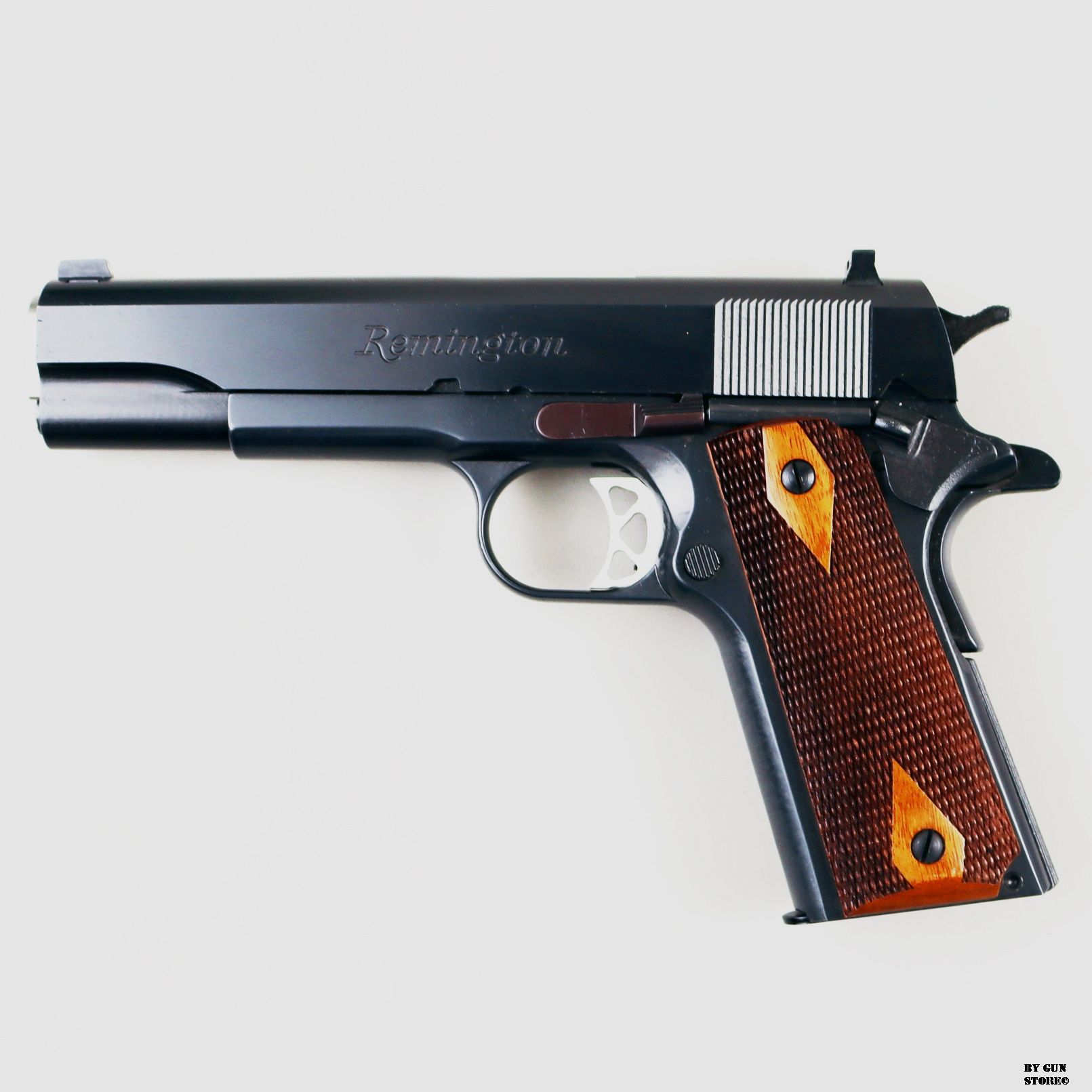 Pistola Remington mod. 1911R1 cal. 45 acp matr. RH11453A, immagine 1 di 9