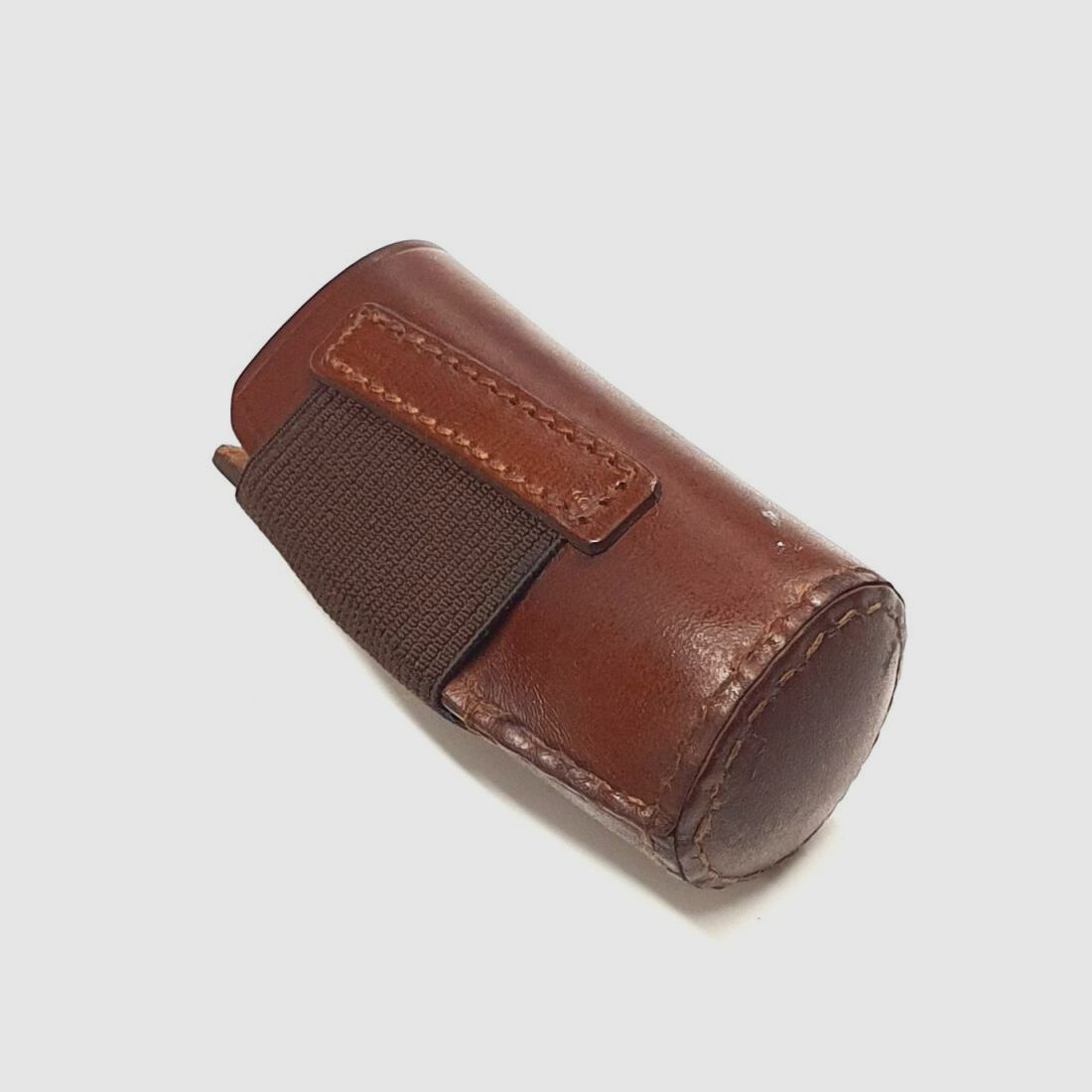 Couvre-mâchoire en cuir, utilisable universellement