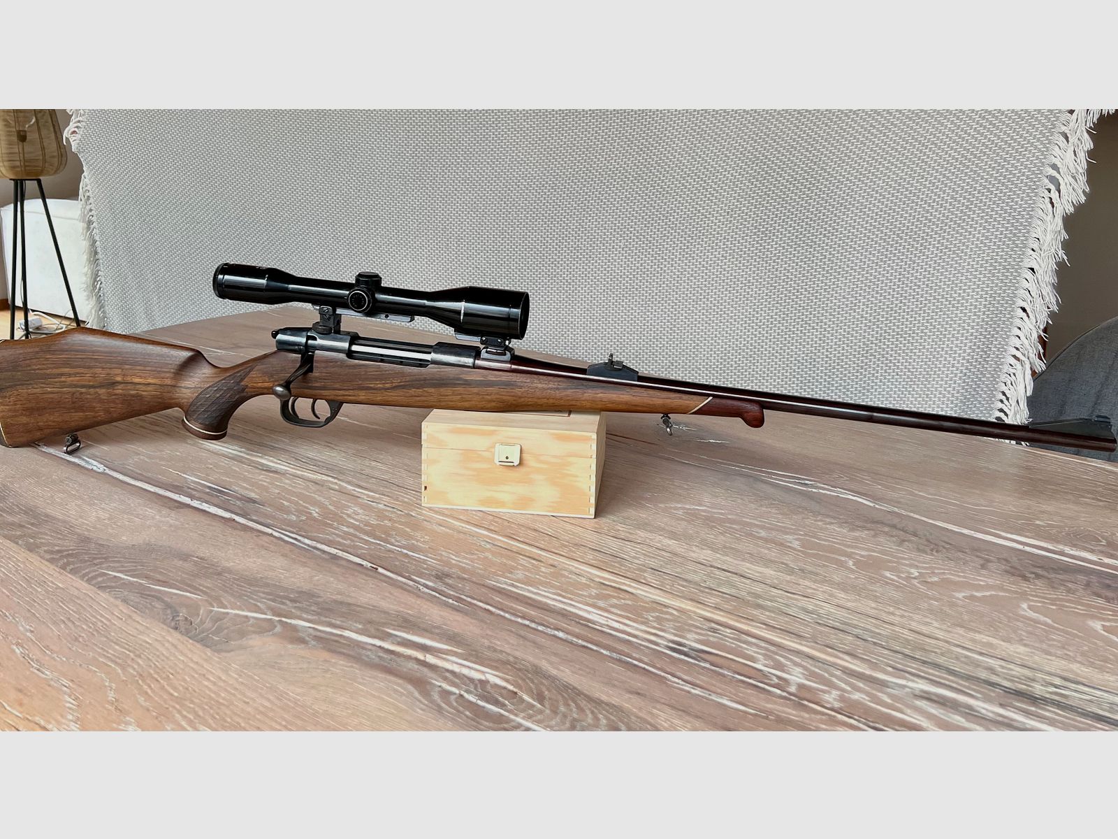 Voere Repetierbüchse Kaliber 7x64 mit Zeiss Zielfernrohr - Top gepflegt mit Munition !!