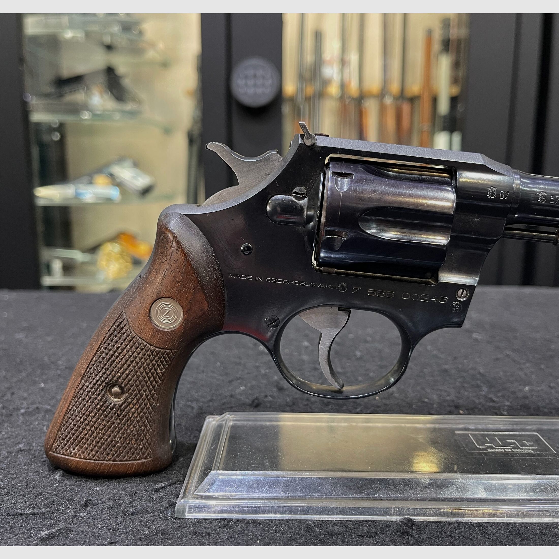 ZBROJOVKA BRNO 590 GRAND, imagen 6 de 9