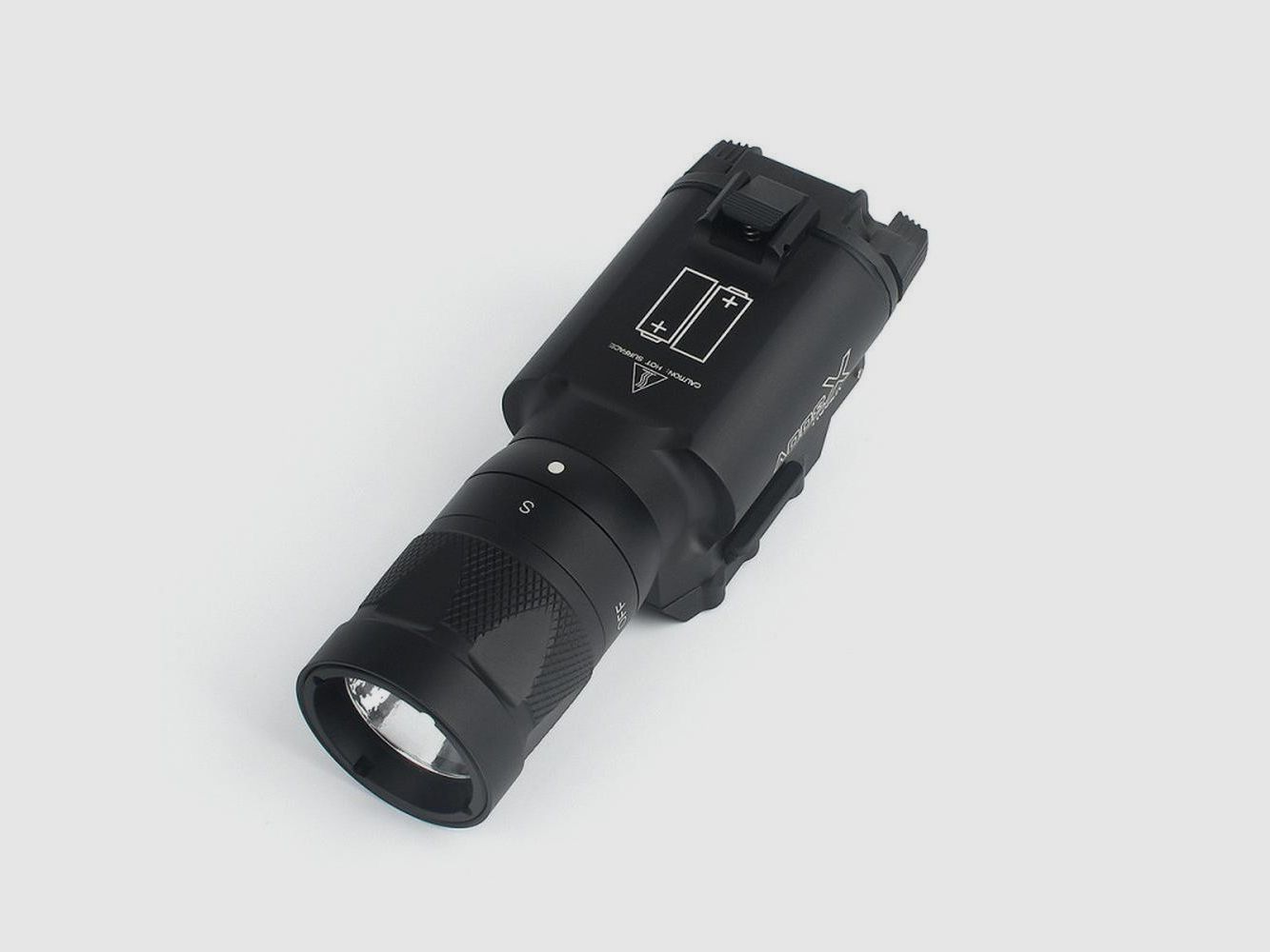 LED-lamp BO Manufacture X300 Stroboscopisch TAN - 220 Lumen - Kracht en Discretie voor Nachtjacht, afbeelding 2 van 5