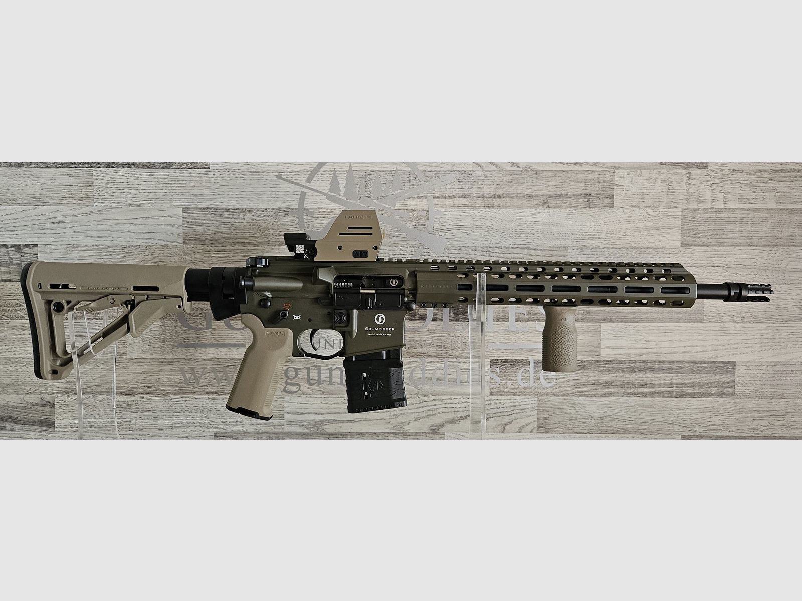 Schmeisser AR15 M4FL 14,5" OD Green Sondermodell MAGPUL Kal. .223Rem mit Optik - versandkostenfrei - Neuware vom Fachhandel