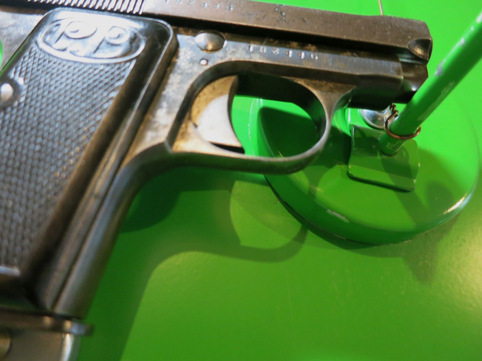 Pocket pistol Beretta Mod. 1920 (418) Version III; 6.35 mm Browning; J. Bond 007! #38-