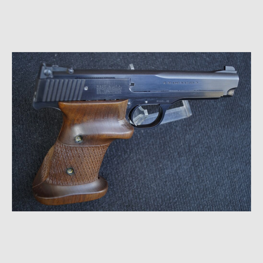 Smith & Wesson	 Modell 46