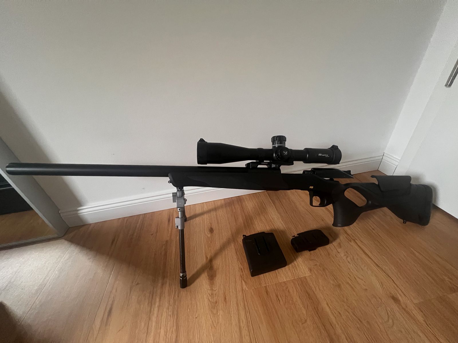Blaser R8 Ultimate XSilence 8,5x55 Blaser z optyką i amunicją
