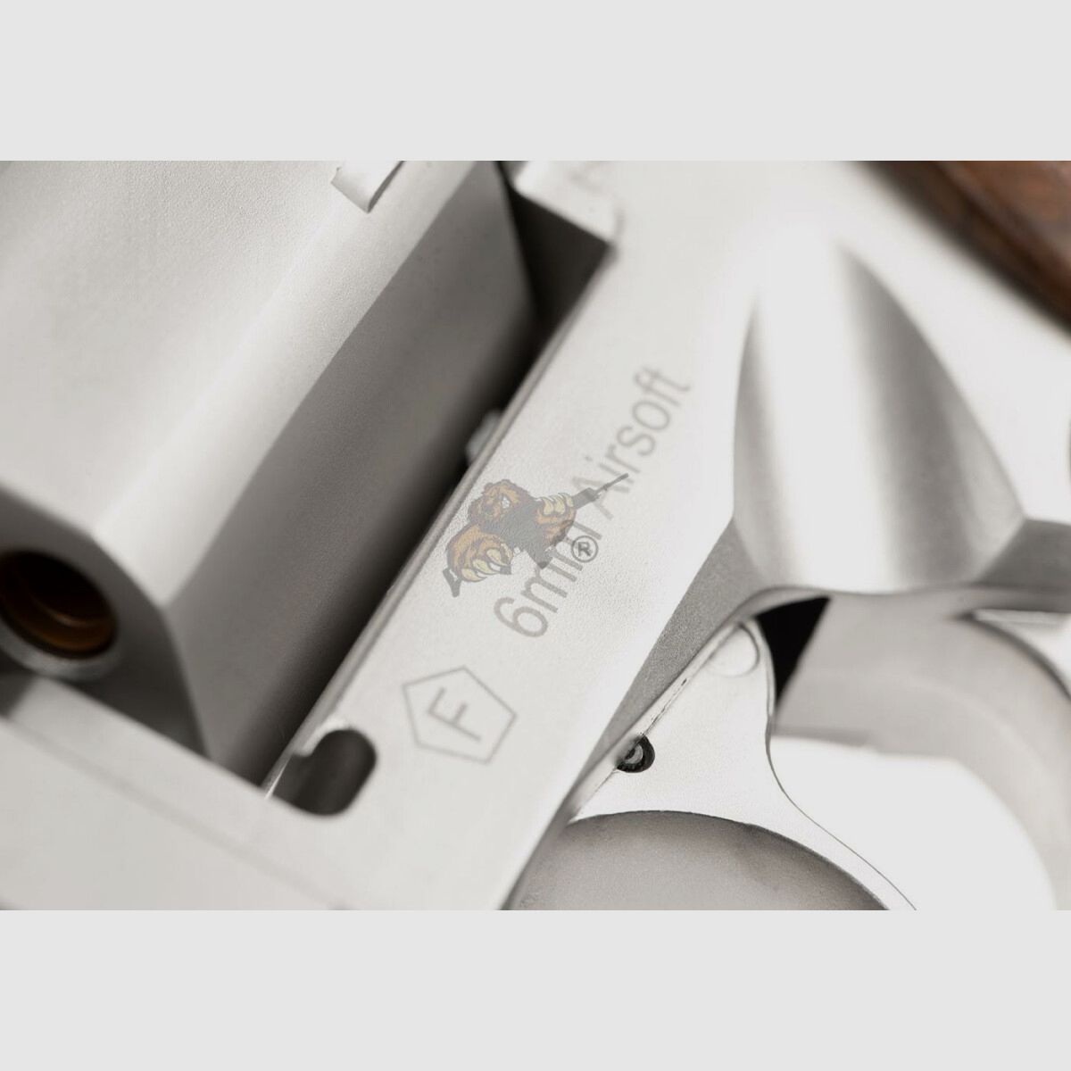 Rhino 50DS Airsoft Revolver in Nickel-Optik Chiappa -F-