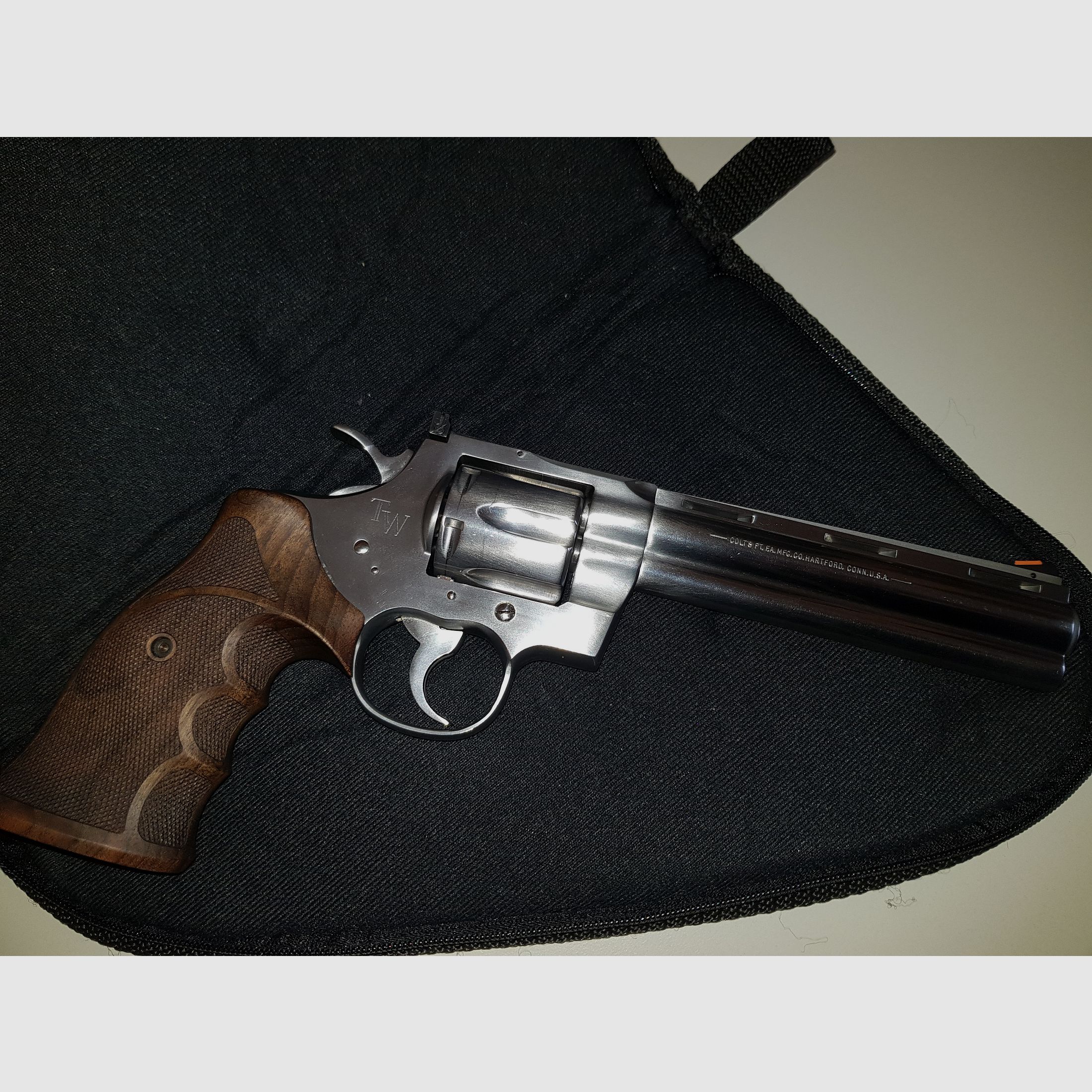 Colt Python .357Mag, 6 Zoll, Stainless