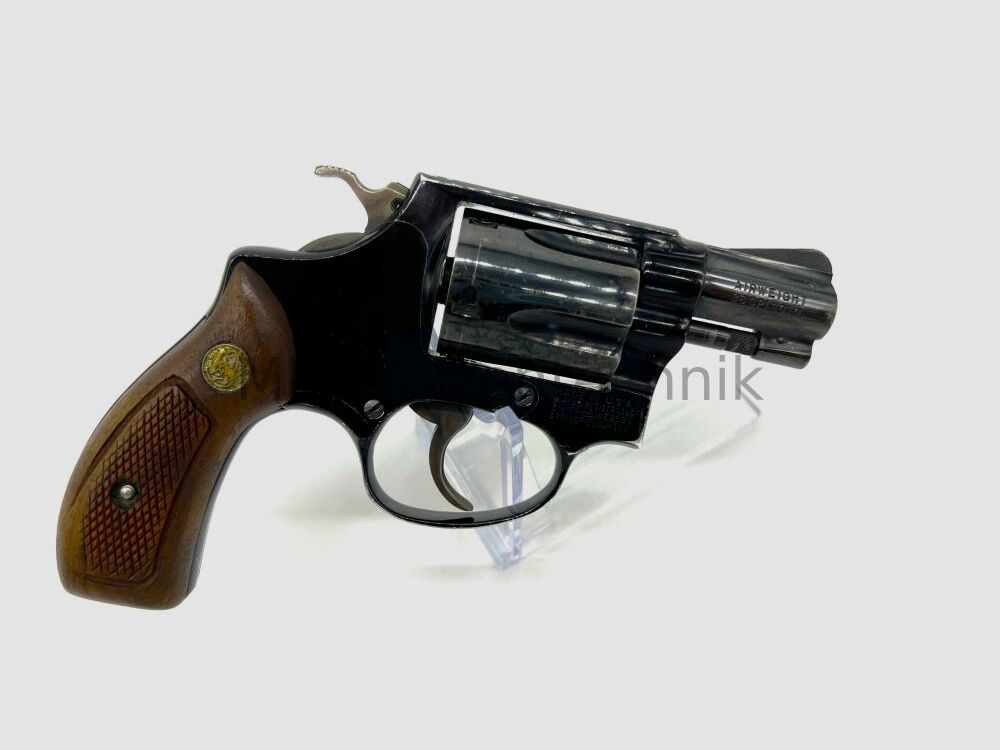 Revolver Smith & Wesson Model 37 Airweight 2"	 .38Special