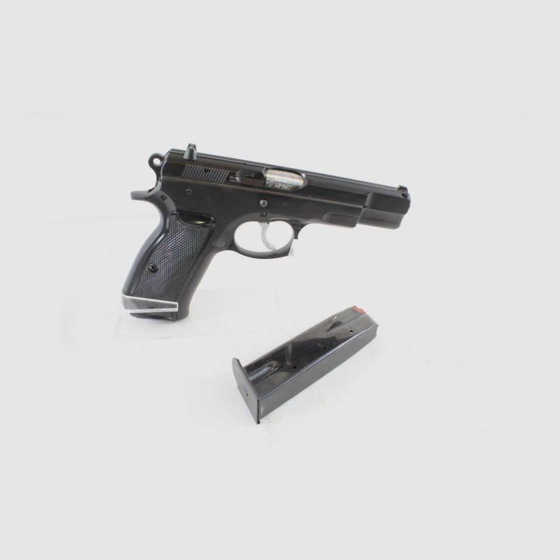 Czech Armory ZBROJOVKA BRNO M 75 Tropen - 9mm Luger