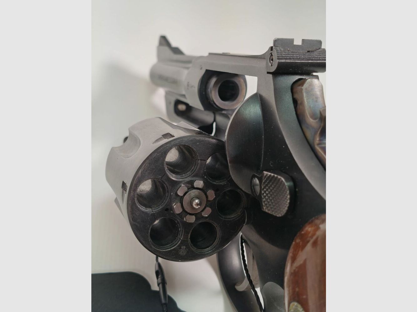 Smith & Wesson 28-2 Highway Patrolman .357 28-2 highway patrolman