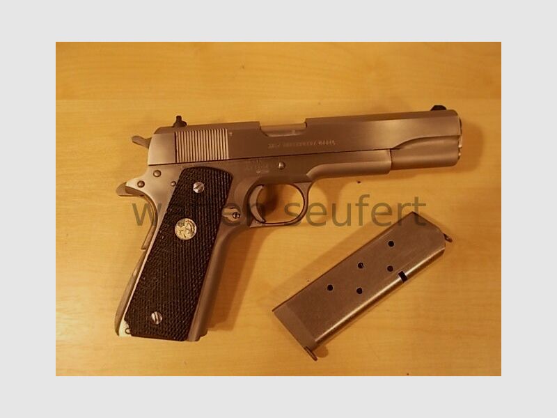 Colt Government MKIV Series 80 Stainless Pistole