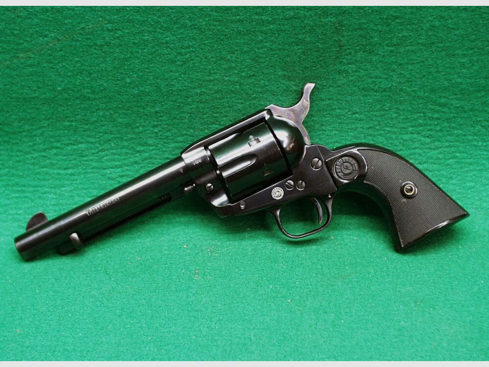 Taurus Western Revolver .45LC, geblauwde