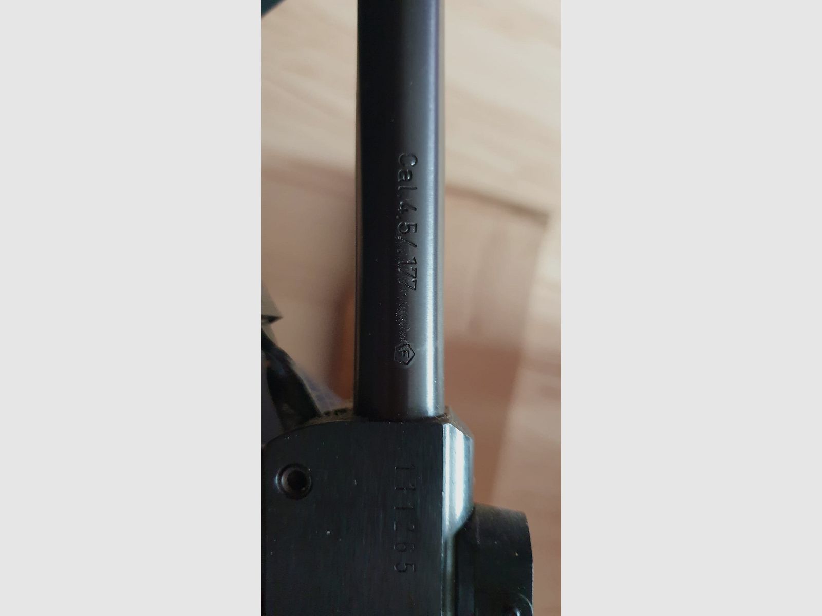 Luftgewehr Anschütz Model 335 Magnum 4,5mm (voll funktionsfähig, neuwertig), inkl. Verpackung und Munition 