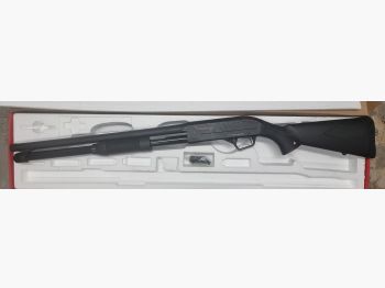 Fusil à répétition à crosse avant Winchester SXP Defender High Cap