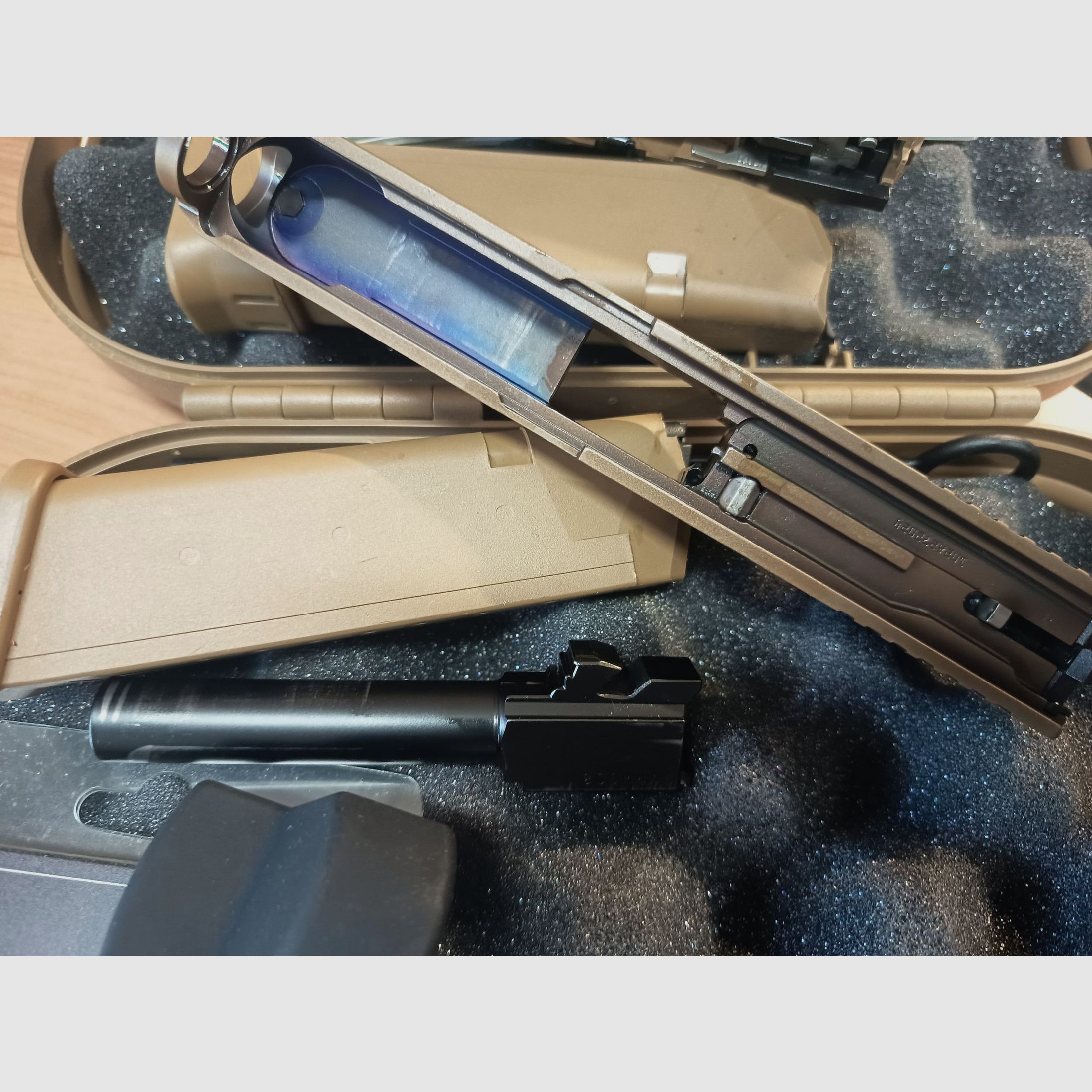 GLOCK 19X + Rotpunktvisier, Bild 9 von 13