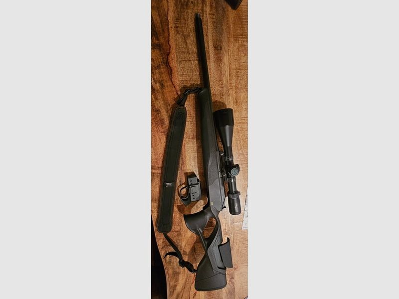 Blaser R8 Ultimate 6,5x55 inkl. ZF 2,5-20x50 und Henneberger Montage