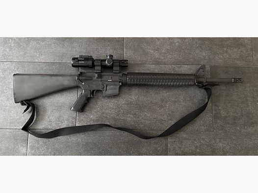 AR15 Bushmaster Cal. 223-5.56mm plus Optik Bushnell AR/223