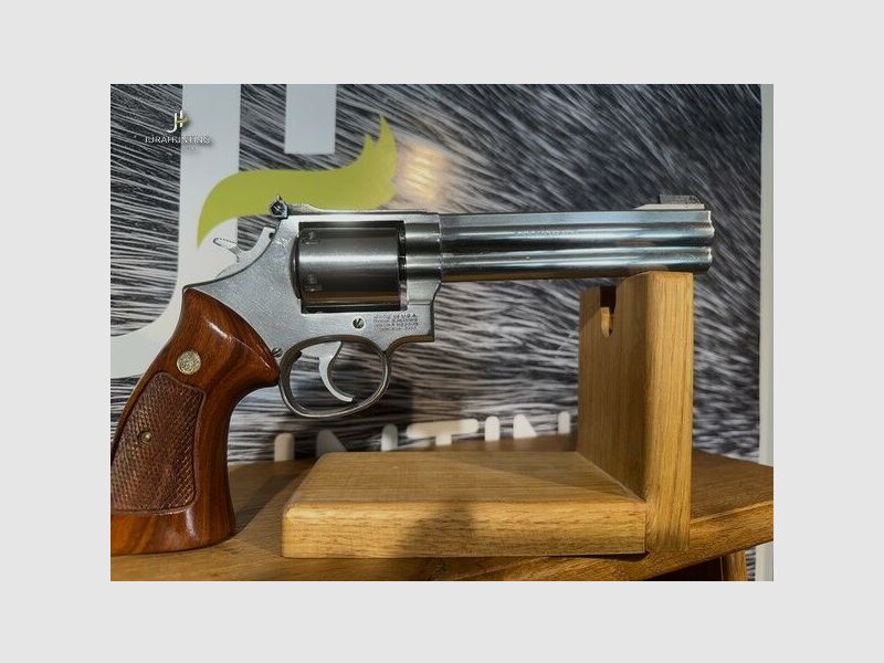 Smith & Wesson 686-3; .357Mag 686-3