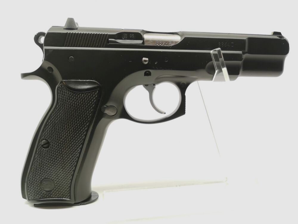 ZBROJOVKA BRNO M75 mit Wechselsystem "Kadet" in .22lr.