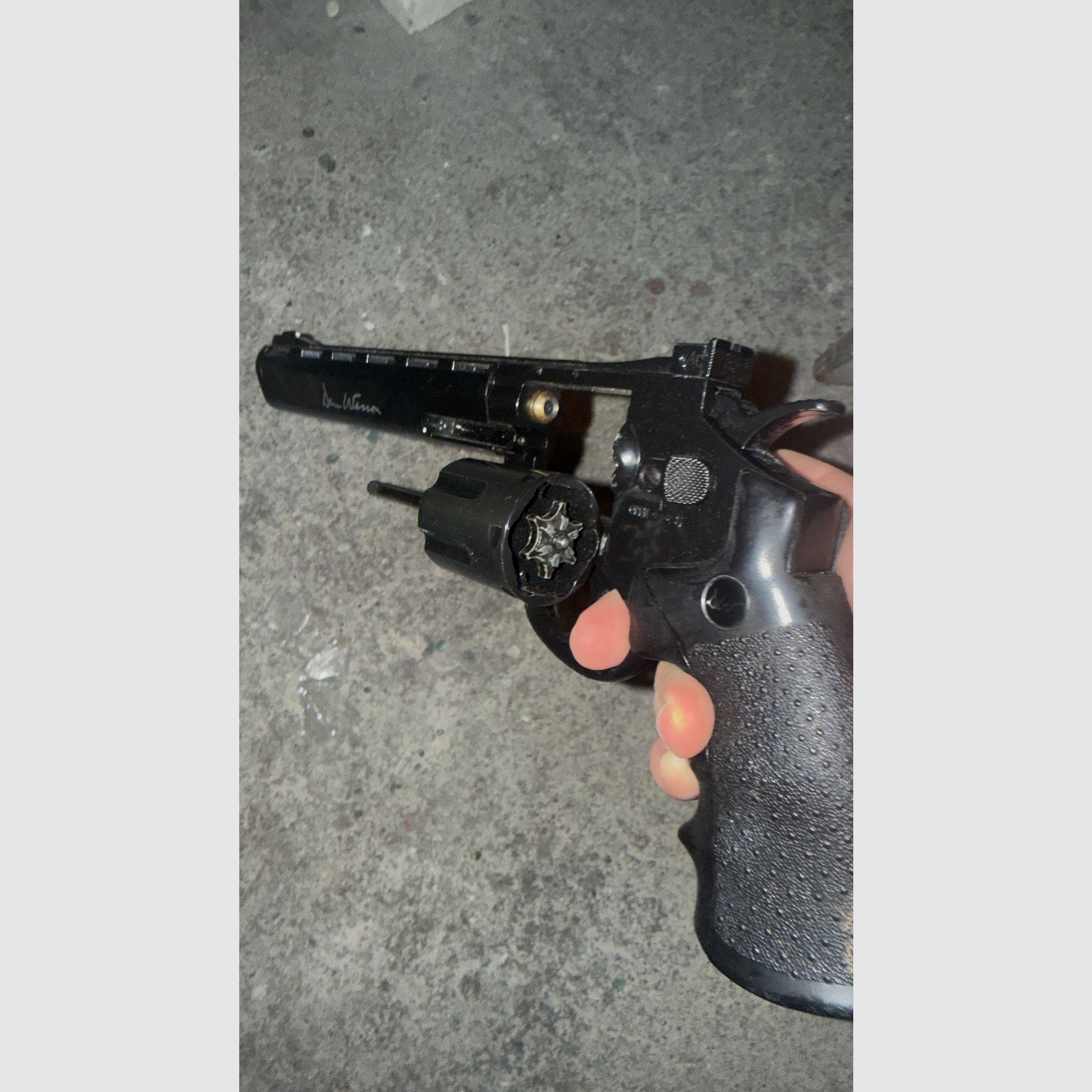 DanWesson ASG 8 cali 4,5 mm Diabolo co2