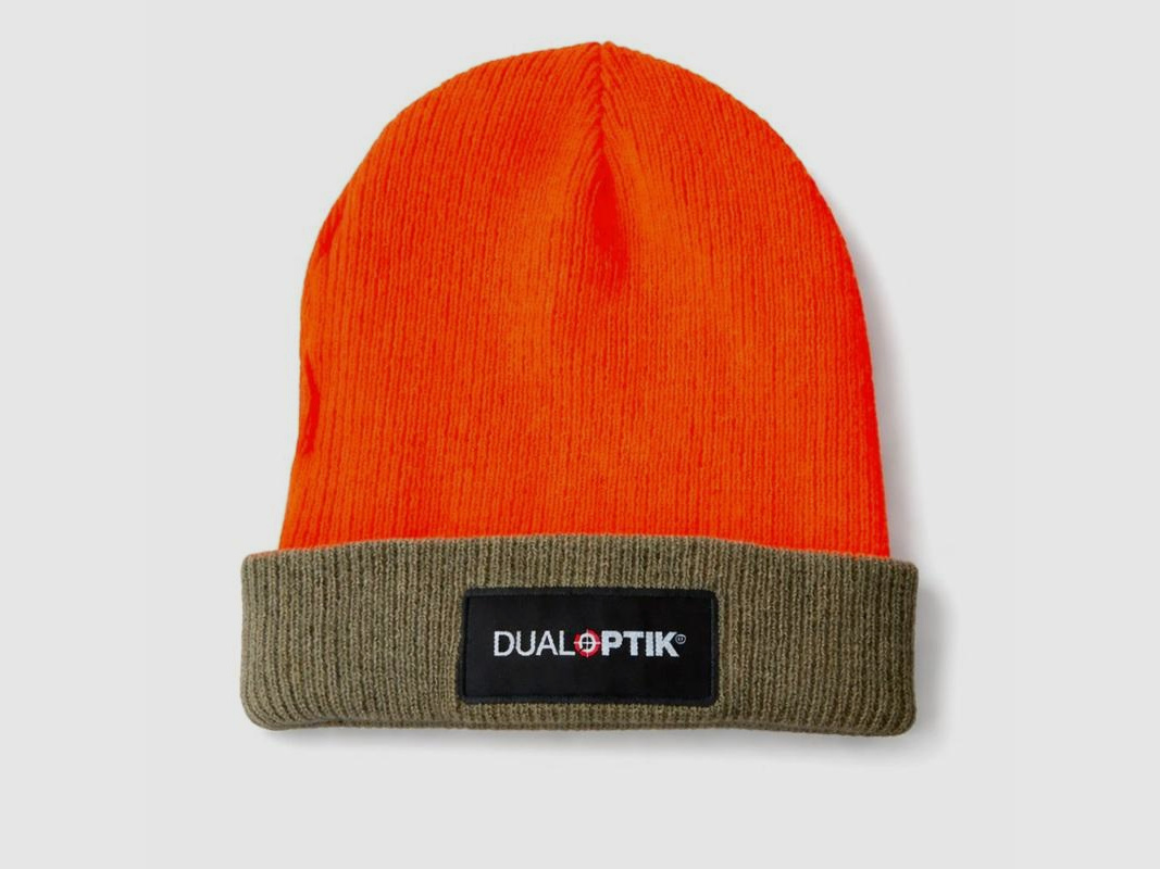 Cappello reversibile a doppia ottica