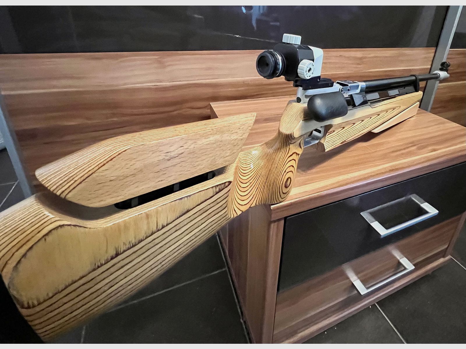 Match air rifle Feinwerkbau 601.