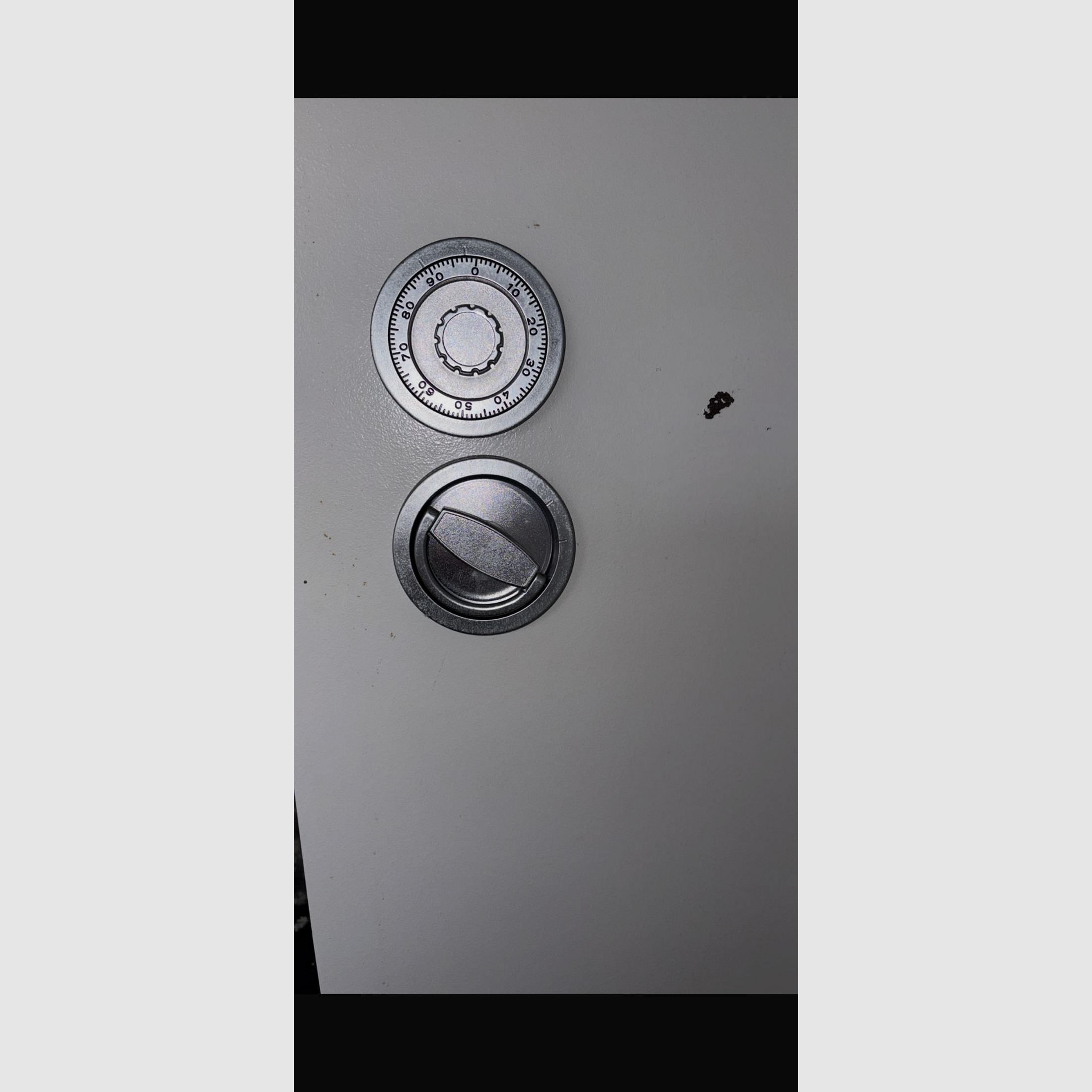 Hartmann Tresor,  Waffenschrank WS 084-03 Sicherheitsstufe B, Bild 7 von 8