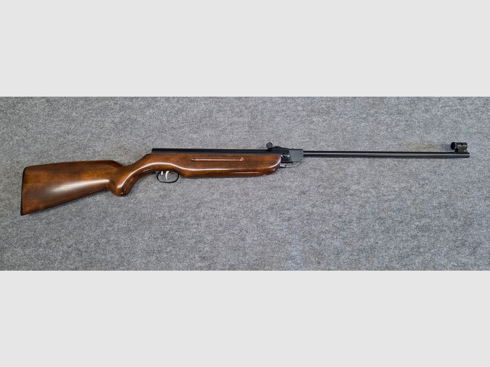 Weihrauch HW 35 del 1970 con marchio F canna basculante carabina ad aria calibro 4,5 mm HW35