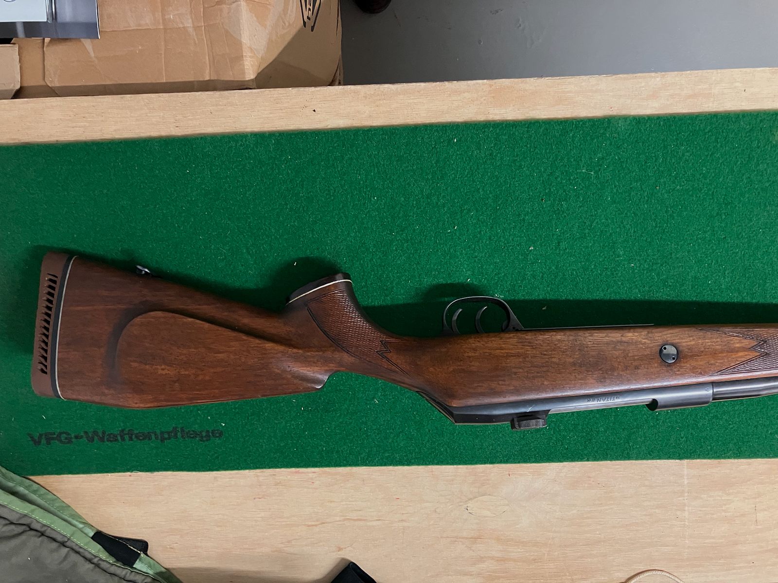 Repetierbüchse Voere (Mauser) Titan 2 Kal. 9,3x64