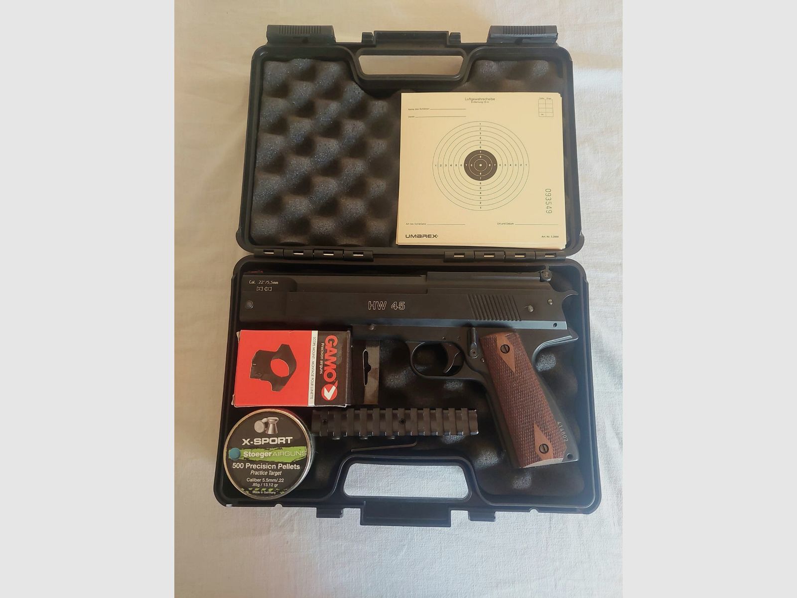 Weihrauch HW45 pistola ad aria compressa 5,5 mm Diabolo brunita + accessori, immagine 1 di 16