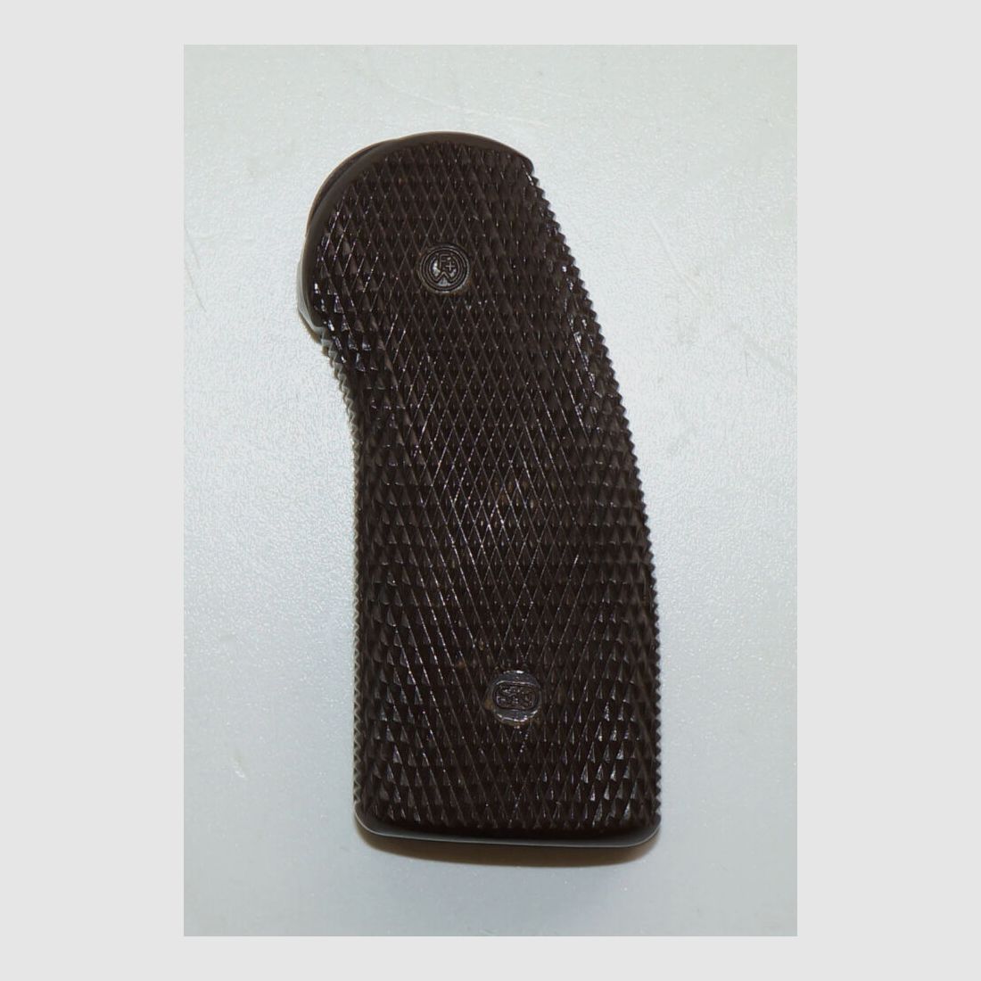 Bern Armory Used left plastic / Bakelite grip panel for Swiss service revolver 29