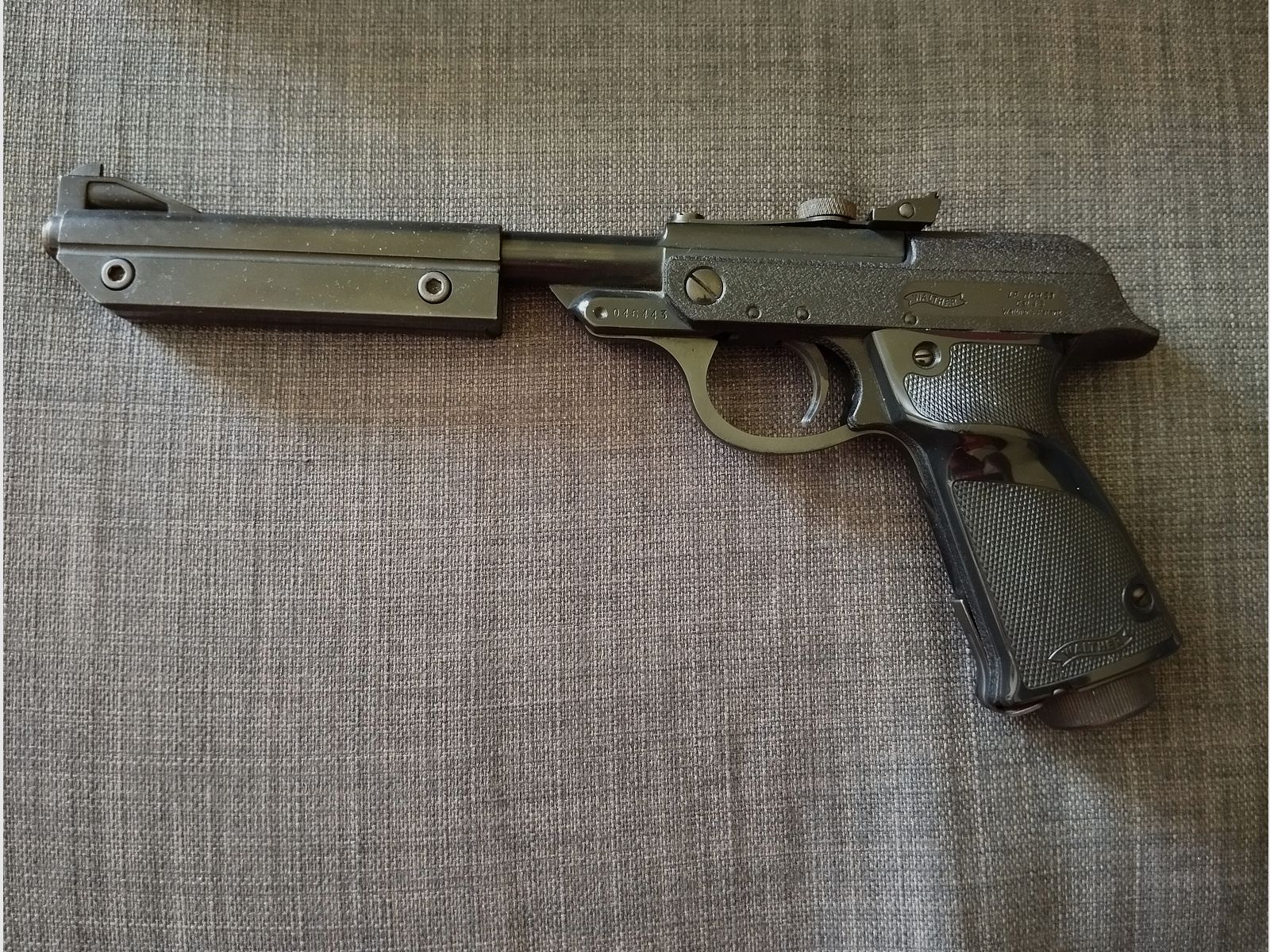 Walther LP Mod. 53 Kal. 4,5mm zwart zeer goede staat in de originele doos + accessoires