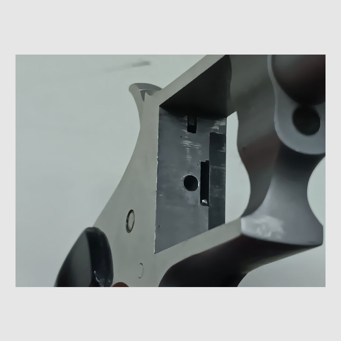 North American Arms Corp. Newbury Park , California Model NAA 22-S