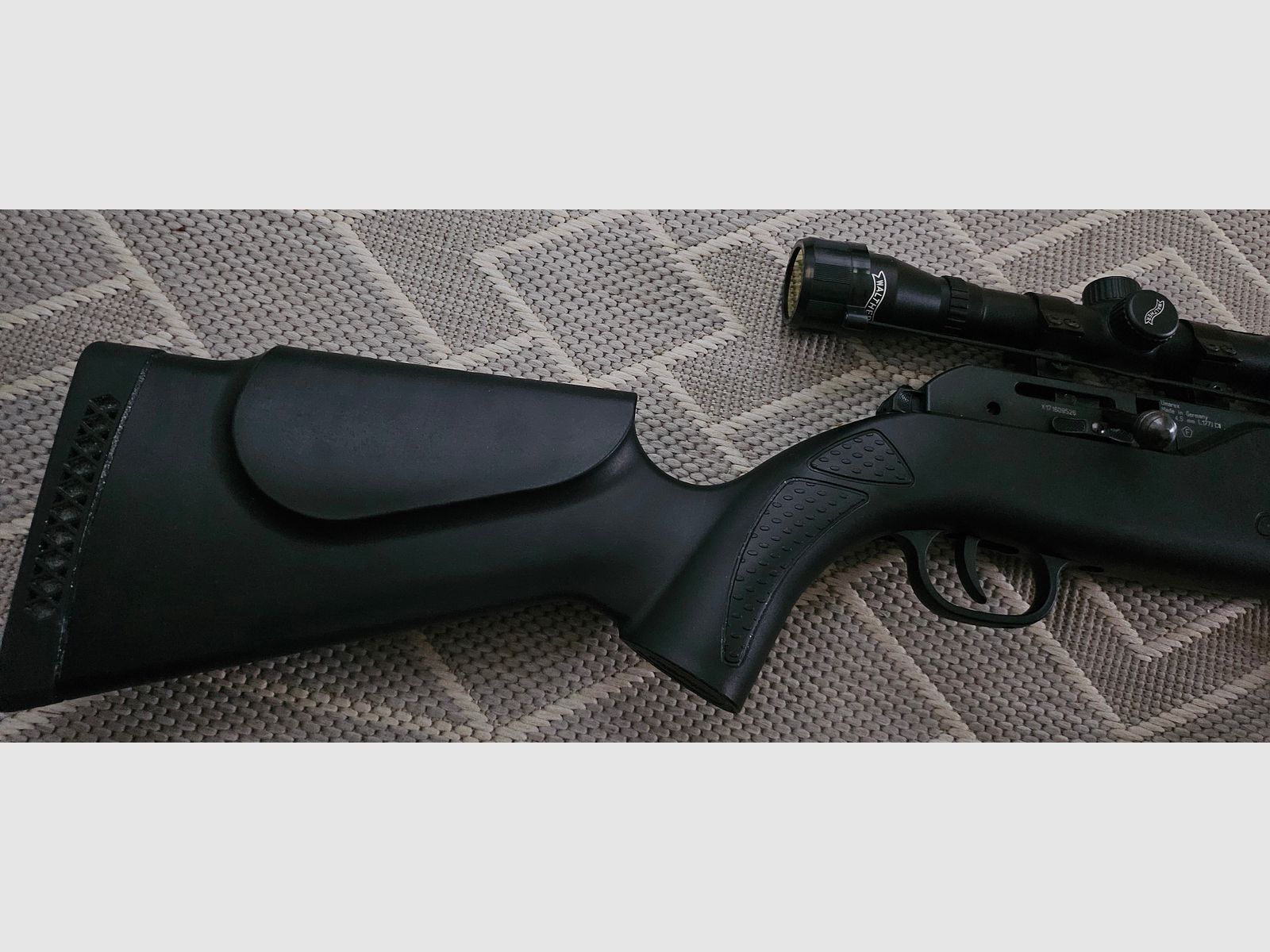 Co 2 Gewehr voll ausgestattet