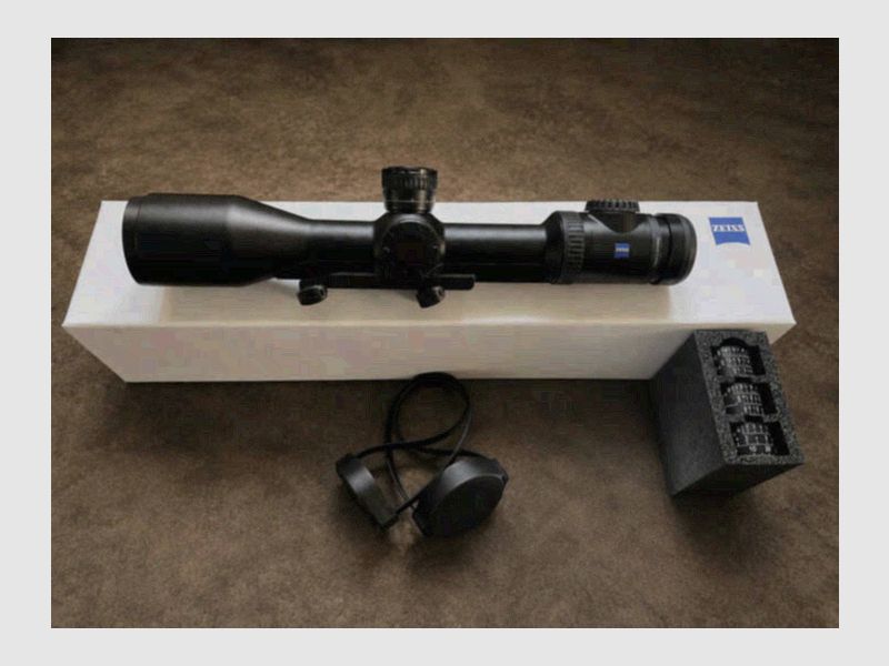 Zeiss Victory V8 1,8-14x50 M