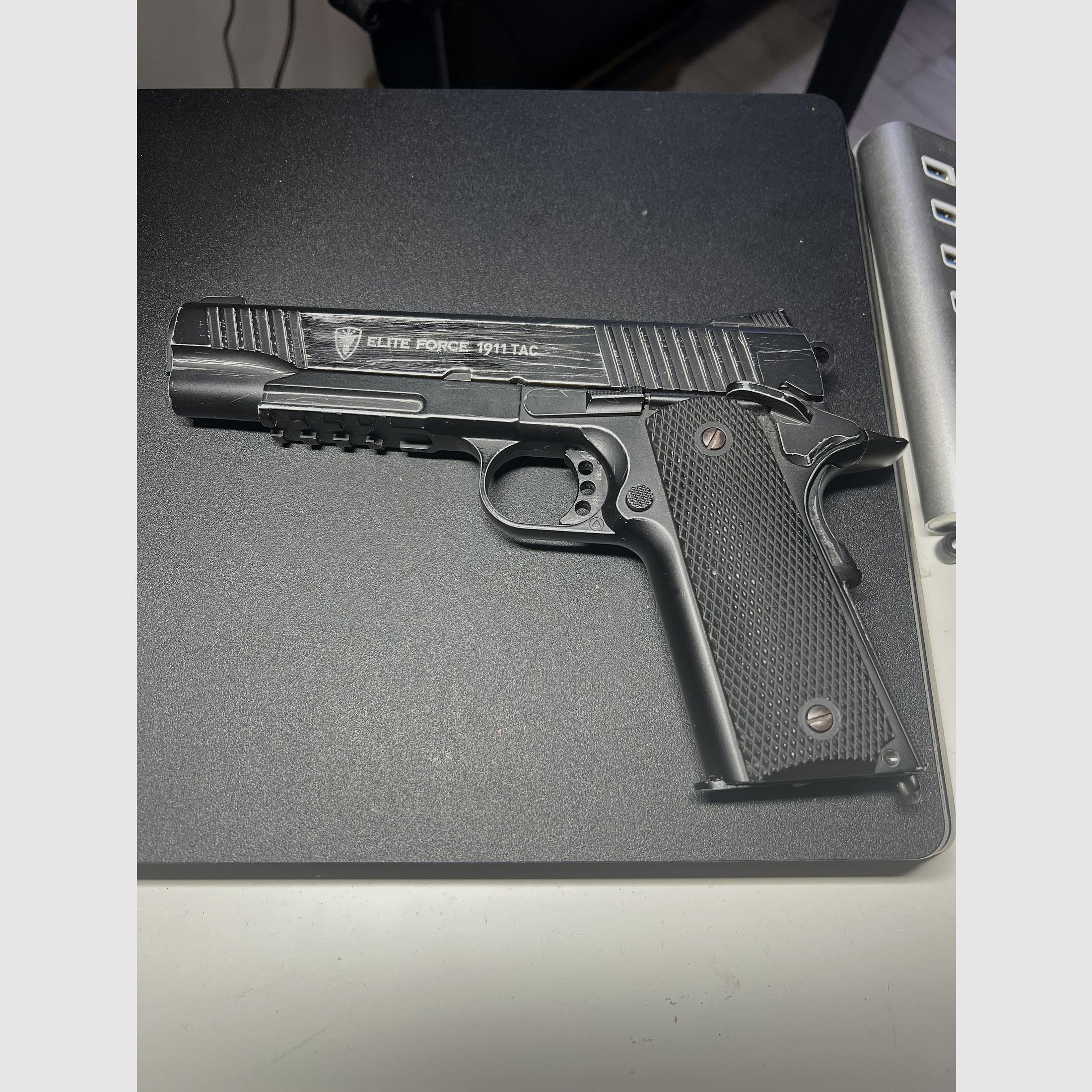 Elite Force 1911 TAC Gas