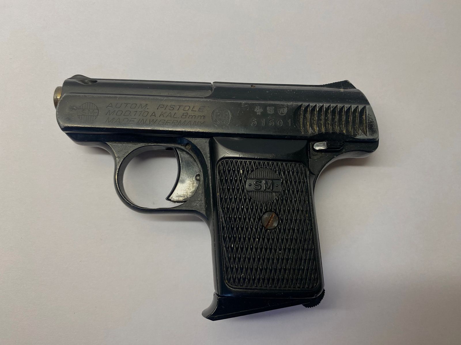 RÉSERVÉ Pistolet d'alarme Rhöner SM 110a 8mm Bang
