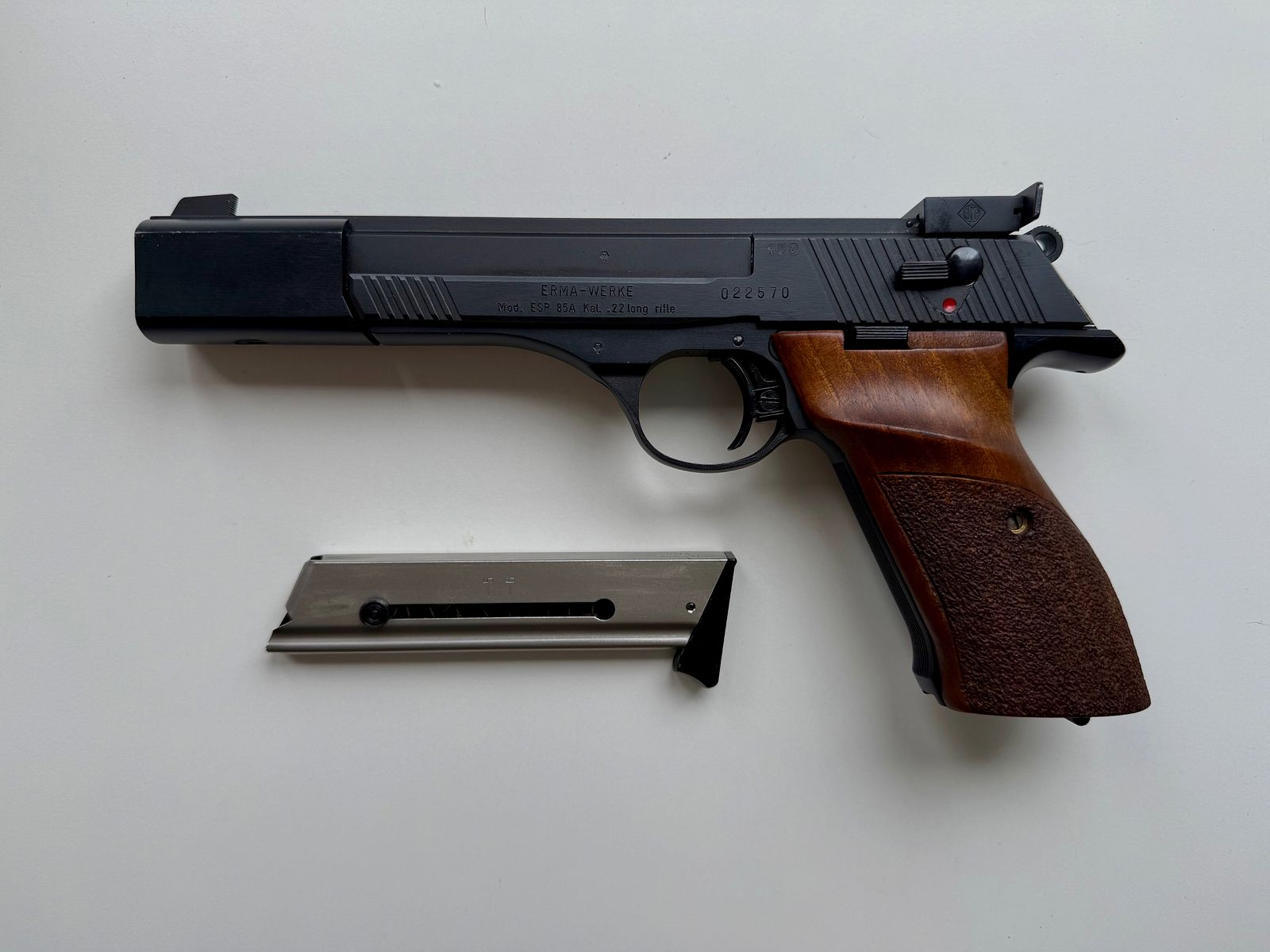 Erma ESP 85A - Kaliber .22 lfb