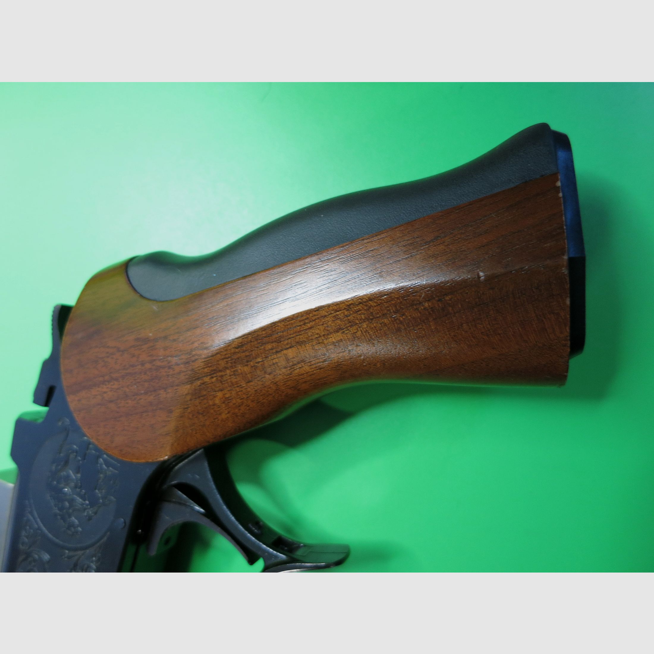 Einzelladerpistole Thompson-Center Contender G2, Kal. .22 Hornet, 2. Generation     #72+73