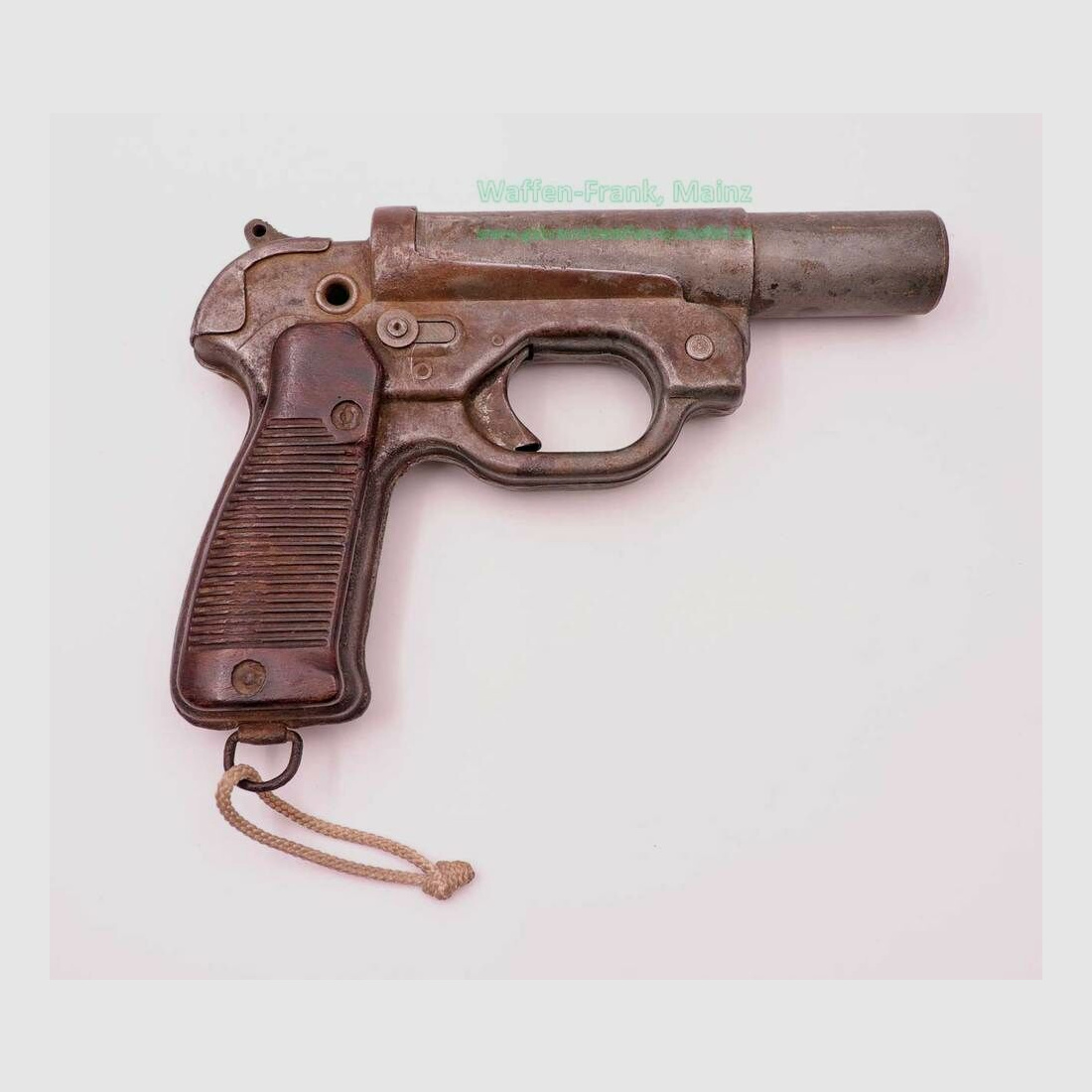 Meinel-Schöller metal goods factory signal pistol model LP42