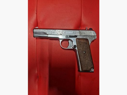ZASTAVA M57 CHROM UND GRAVUR 7,62X25MM (GEBRAUCHT)