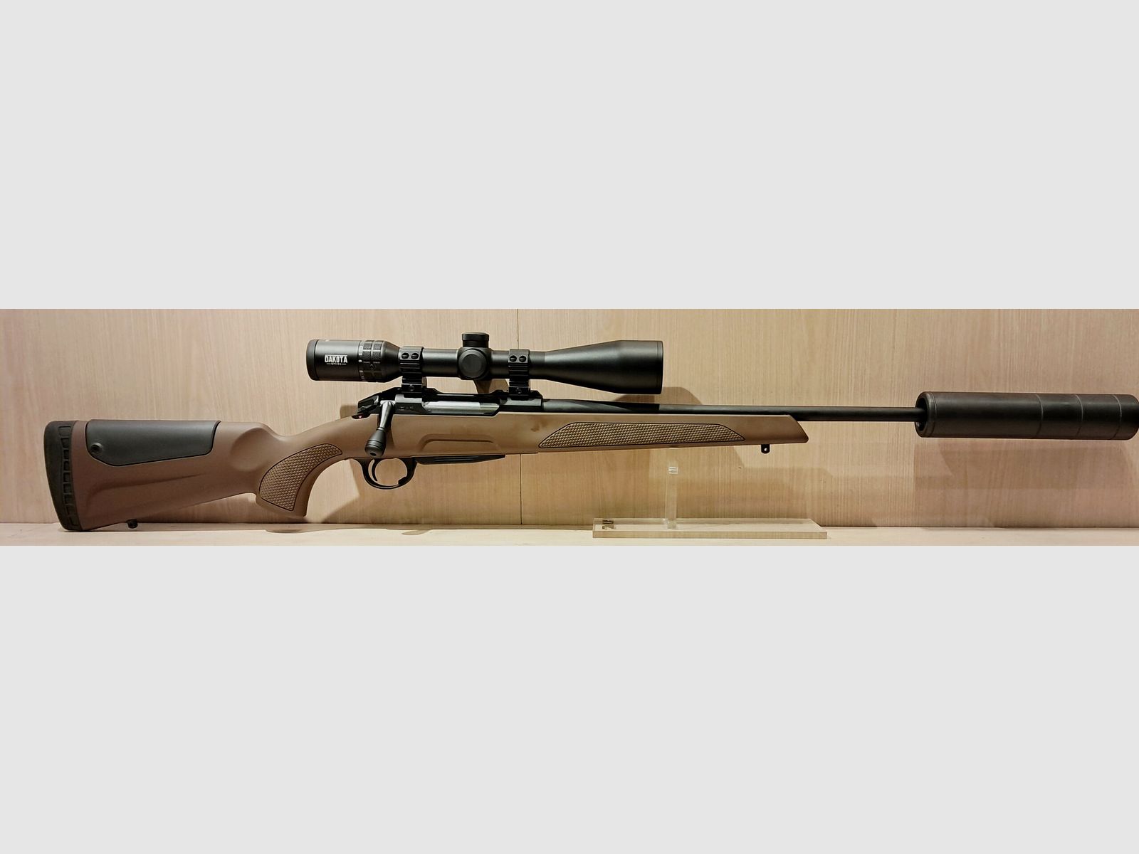 SABATTI ROVER HUNTER KAL. 308 W 56 CM + ZIELFERNROHR DAKOTA WOLF 2.5-15X50 I, Bild 1 von 3