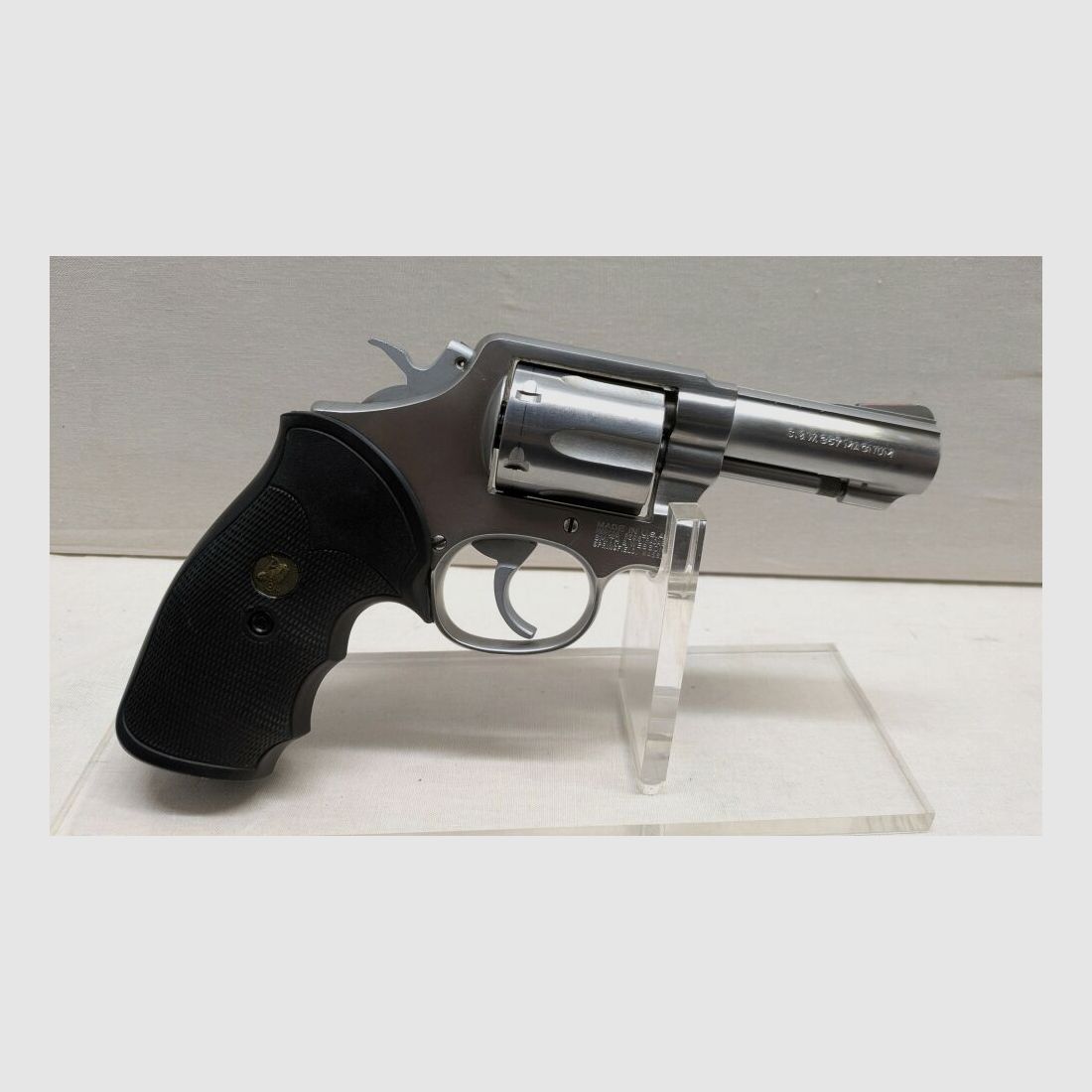 Smith & Wesson 65-3, image 2 sur 3
