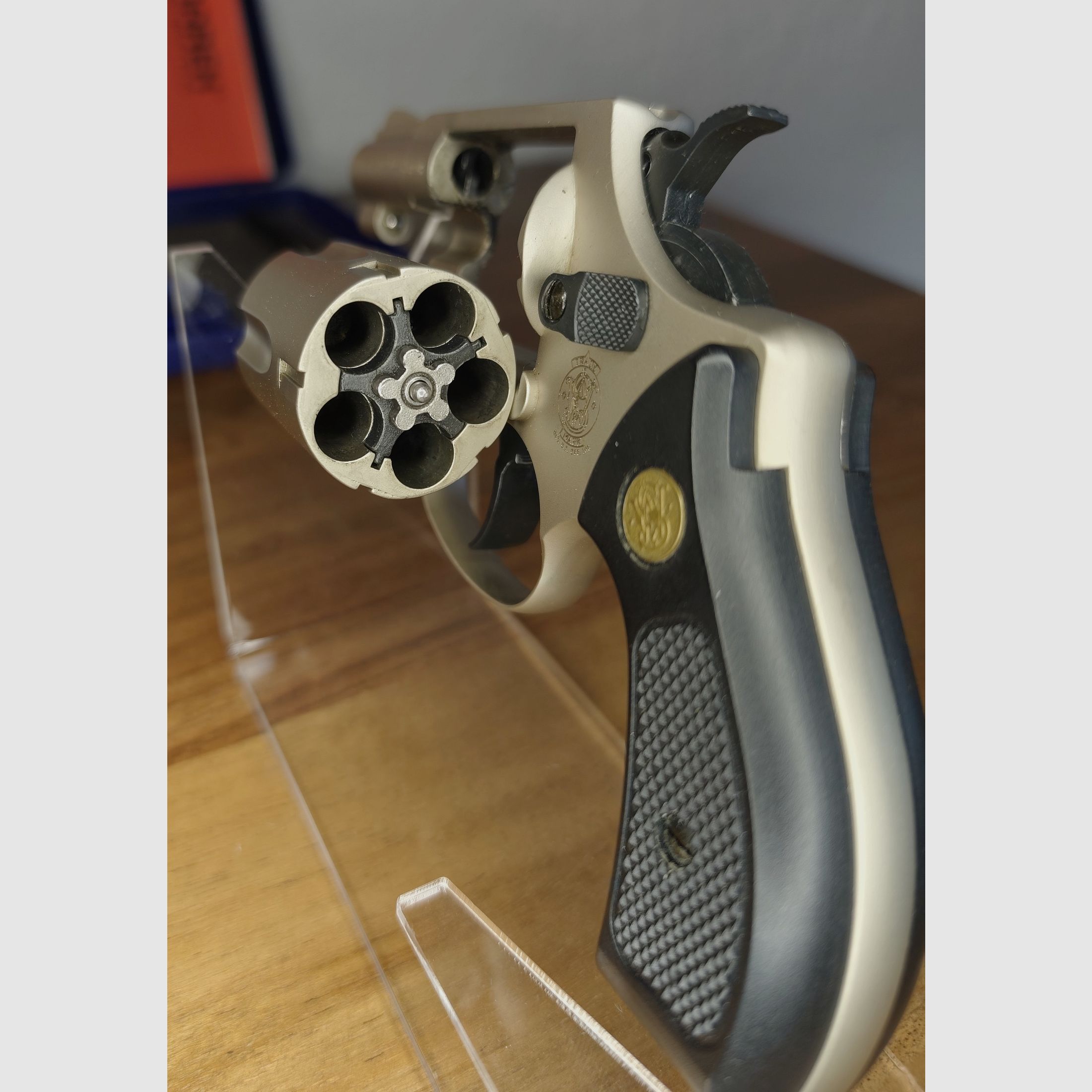 Smith & Wesson Chiefs Special blank firing revolver 9mm R.K.