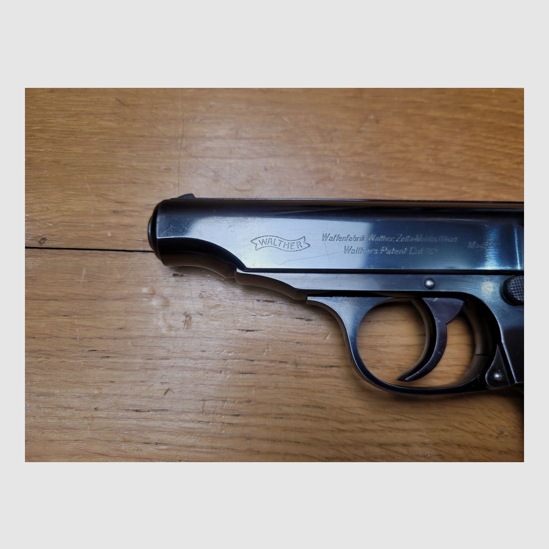 Bardzo piękny pistolet Walther PP – Rzadki kal. 22LR wyprodukowany przez Walther Zella-Mehlis – Broń z początku 1938 roku – Cywilna – Wspaniała oryginalna oksyda w 97% – Nowa lufa lustrzana – TBE +, zdjęcie 6 z 17