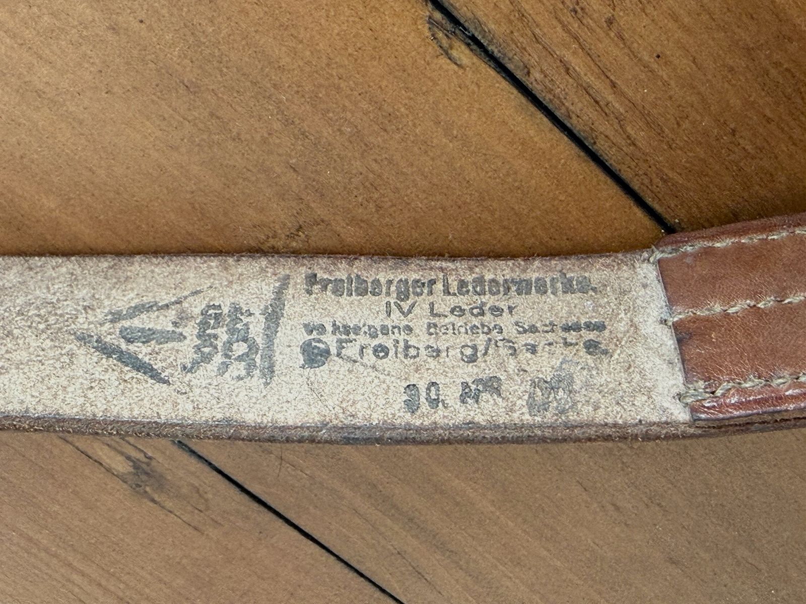 Mosin Nagant Karabiner Leder Riemen für Karabiner aus Reparation NVA DDR Gewehrriemen