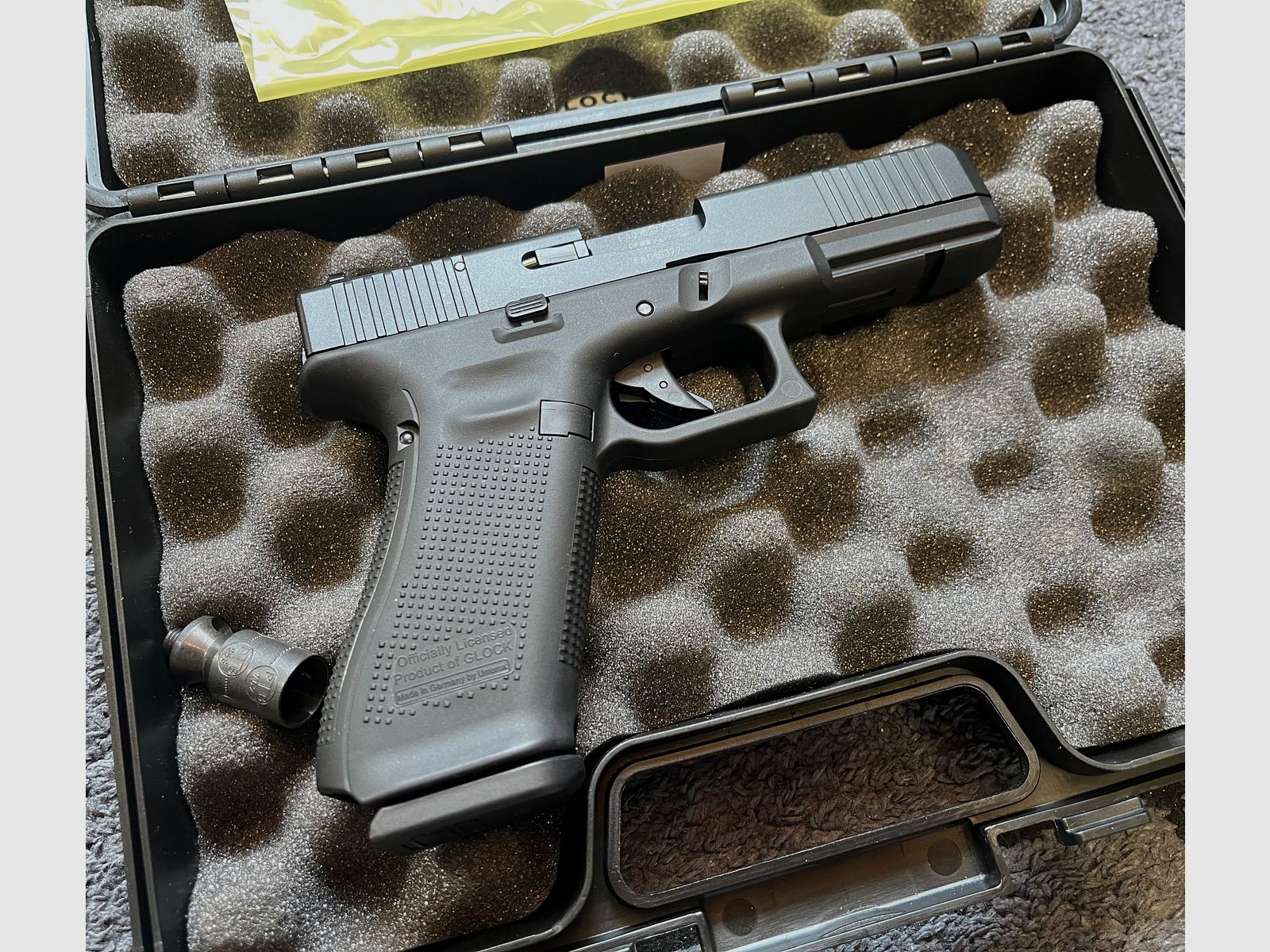 Glock Schreckschuss Pistole 17 Gen5 9mm PAK - Neuwertig