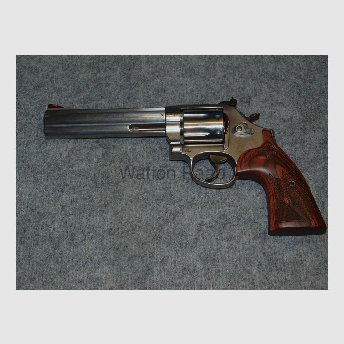 Smith & Wesson S&W 686 Plus DELUXE