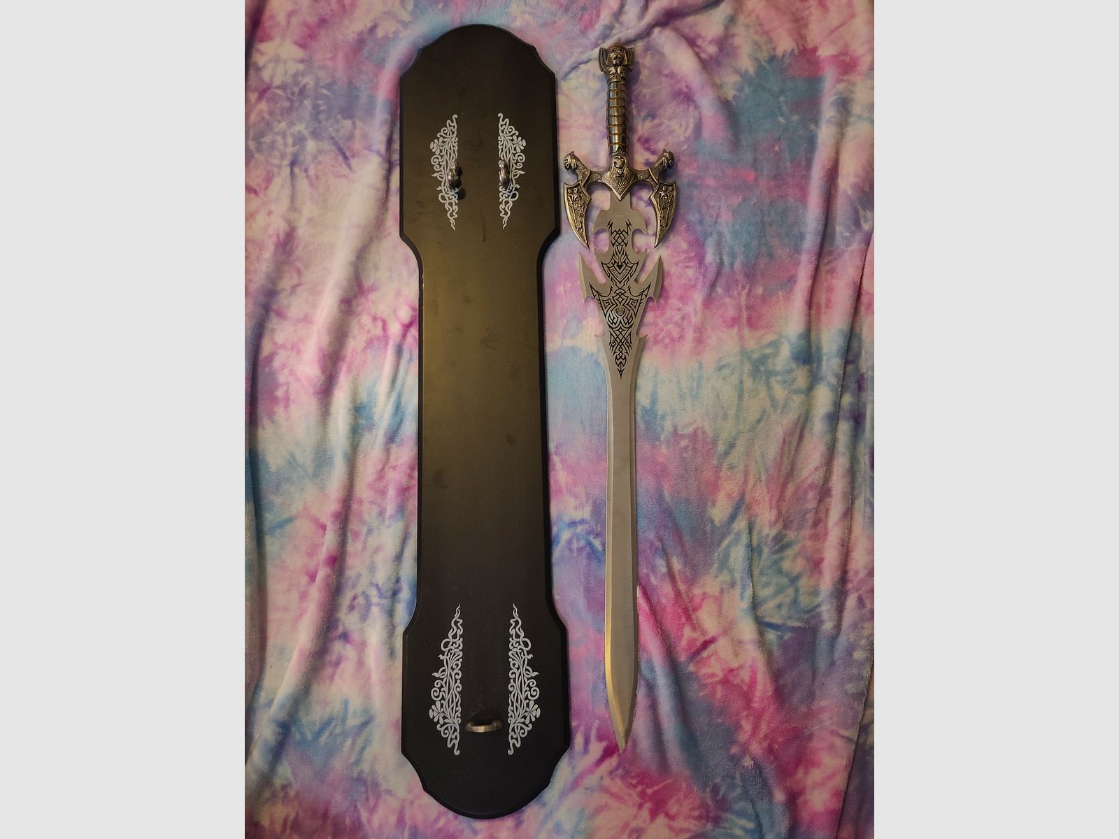 Decorative sword dragon slayer from "Two Worlds" 100cm including wall mount *rare*