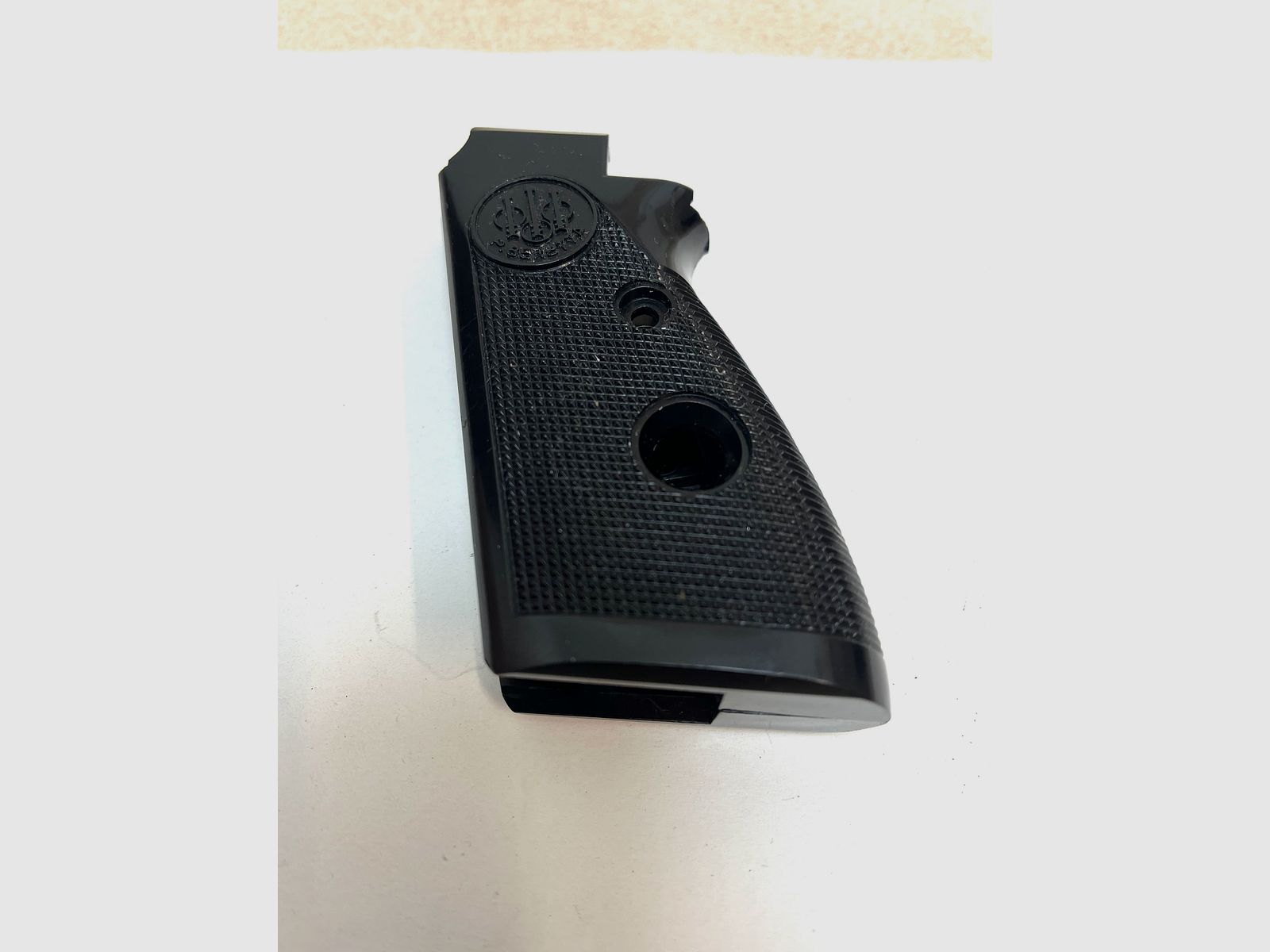 ••• Beretta Mod. 70 Griffschalen - Kunststoff •••